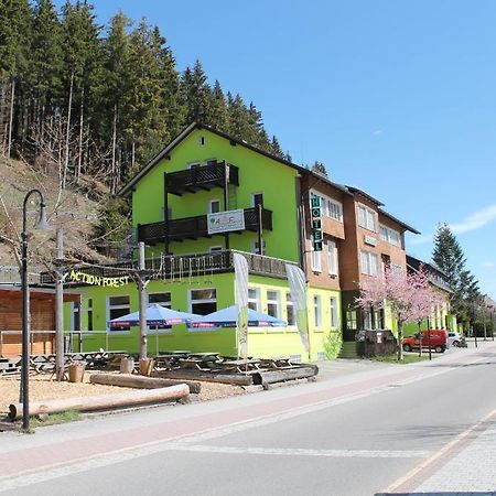 Action Forest Hotel - Kletterwald - Lasertag - Naehe Badeparadies Titisee-Neustadt Kültér fotó